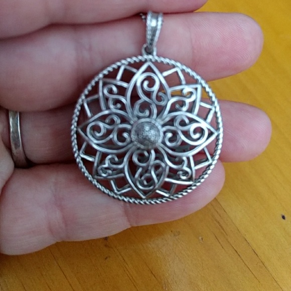 Sold Matching pendant and ring set - Picture 3 of 3